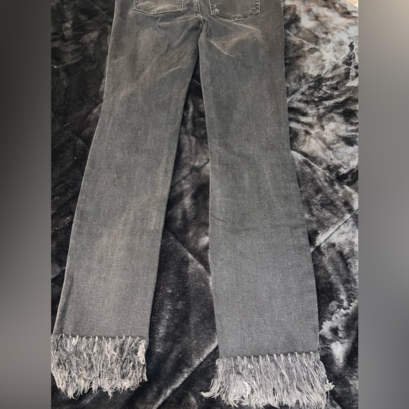 {NWOT Free People Black Fringe Hem Distressed Denim Jeans Size 25} - Picture 3 of 8